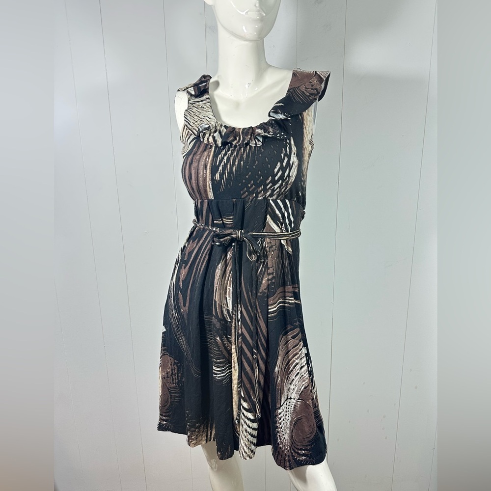NWT New York And Company Sz S Dress Sleeveless Ruffle Neckline Tie Belt